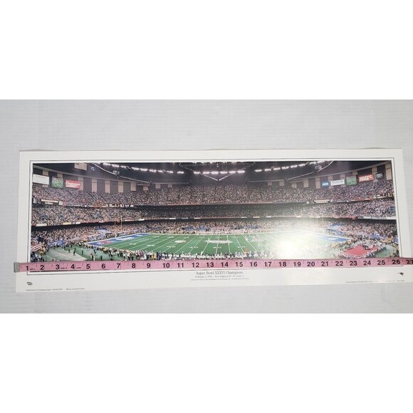 Super Bowl XXXVI Champions New England v St Louis February 3 2002 Superdome New - Picture 6 of 7